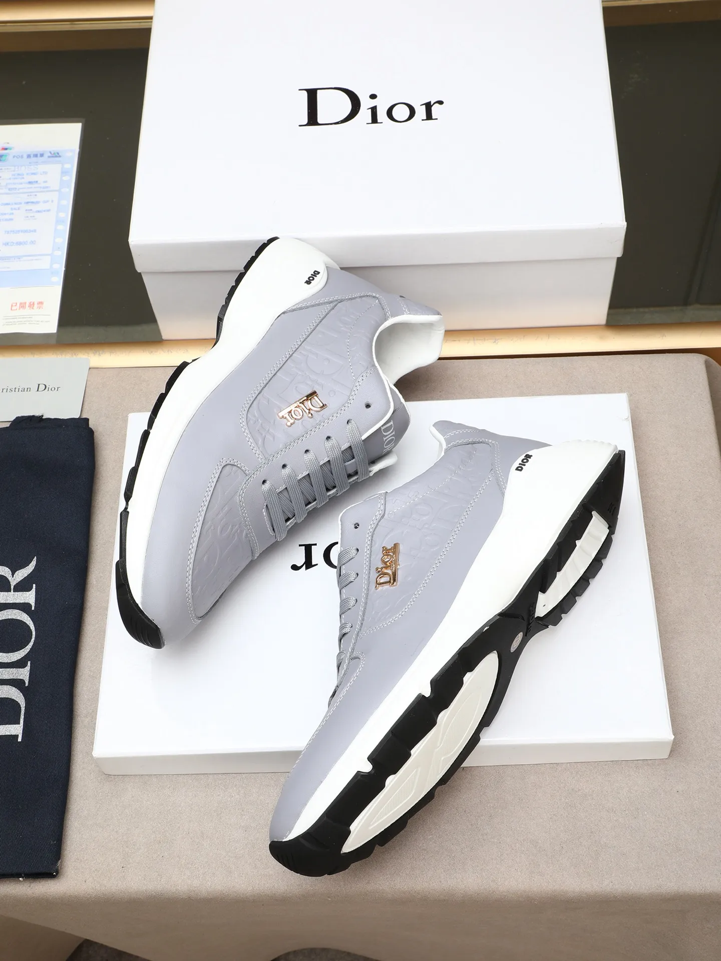 🆕🆕🆕Men's Shoes💰P460 Dior's avant-garde and versatile fashionable men's shoes are privately modeled, calfskin embossed, fashionable, simple, stylish, more eye-catching and more classy. It will subvert the old idea and be a must-have for fashionistas who want to spend time with you! Must keep it for yourself! High-end comfort and low-end, high-end quality workmanship. Code number: 38-44 (45 customized) 3 colors for your choice [kiss][kiss][kiss]